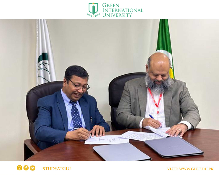 GIU | Rector Prof. Dr. Syed Amir Gilani Signs MOU with COMSTECH